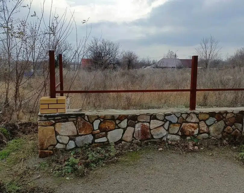 Продаётся участок, 10 сот., ИЖС