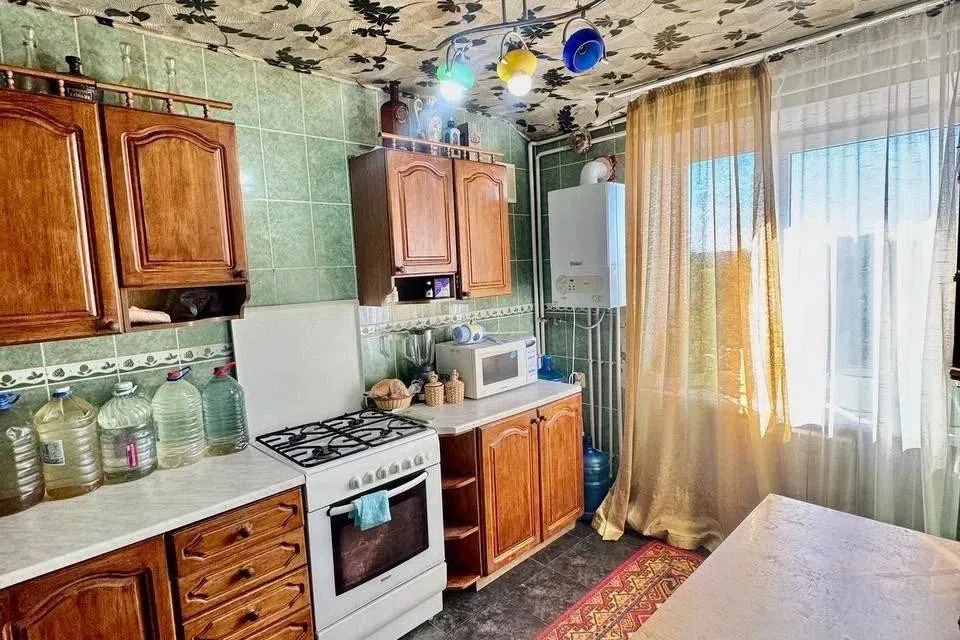 Продаётся 3-комнатная квартира, 65.2 м²