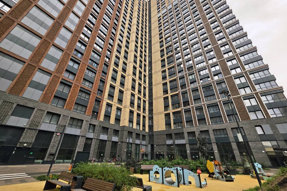 Продаётся 1-комнатная квартира, 47.2 м²