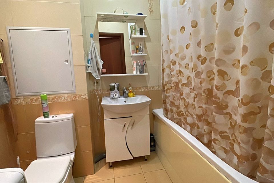 Продаётся 1-комнатная квартира, 40 м²