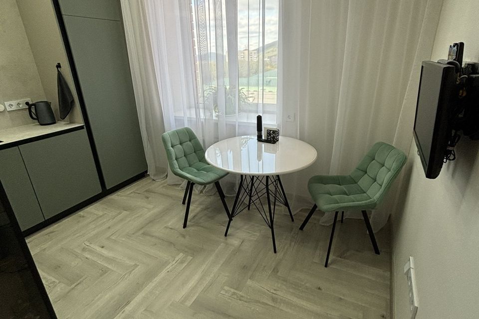 Продаётся 2-комнатная квартира, 66.9 м²