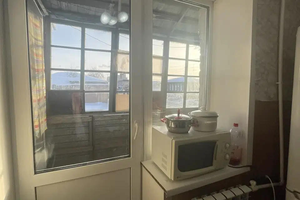 Продаётся 3-комнатная квартира, 62.5 м²
