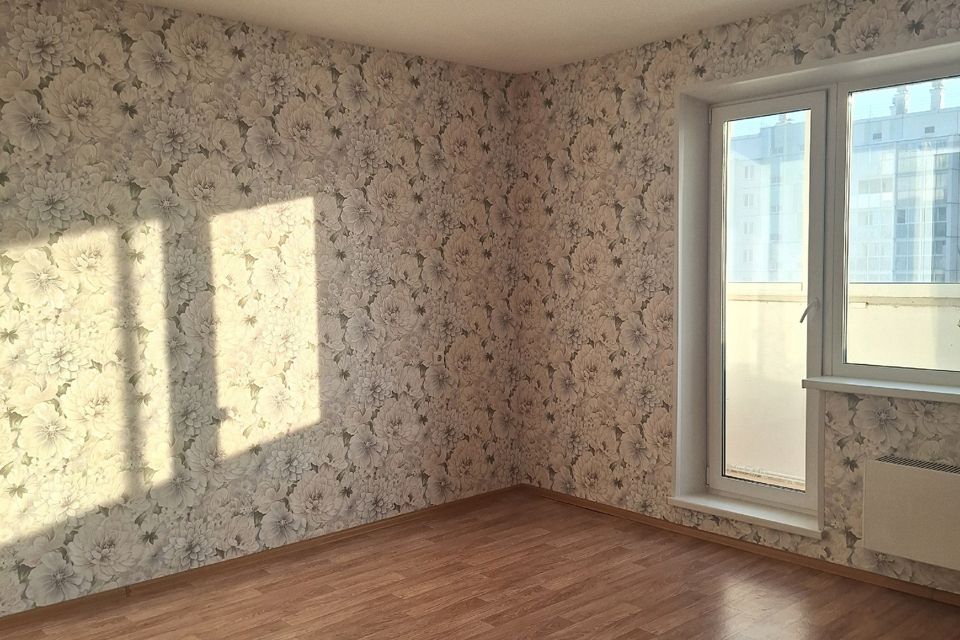 Продаётся 1-комнатная квартира, 43 м²