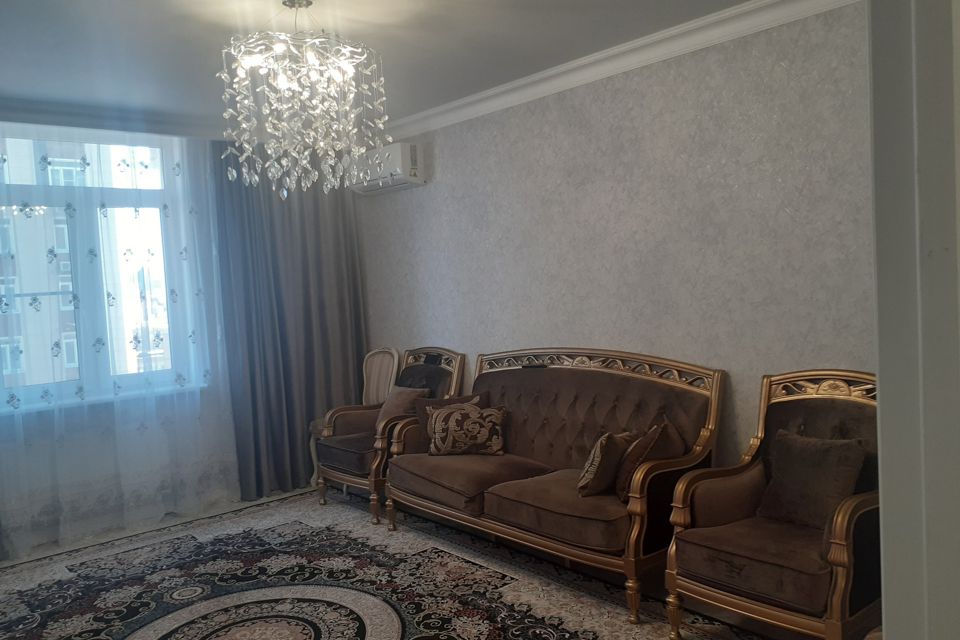 Продаётся 2-комнатная квартира, 72 м²