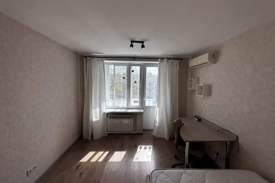 Продаётся 2-комнатная квартира, 42 м²