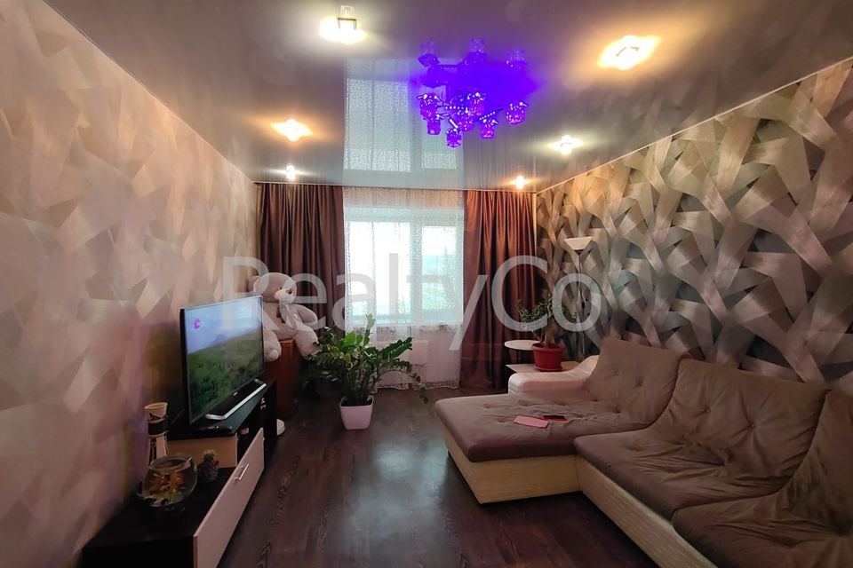 Продаётся 4-комнатная квартира, 98.1 м²