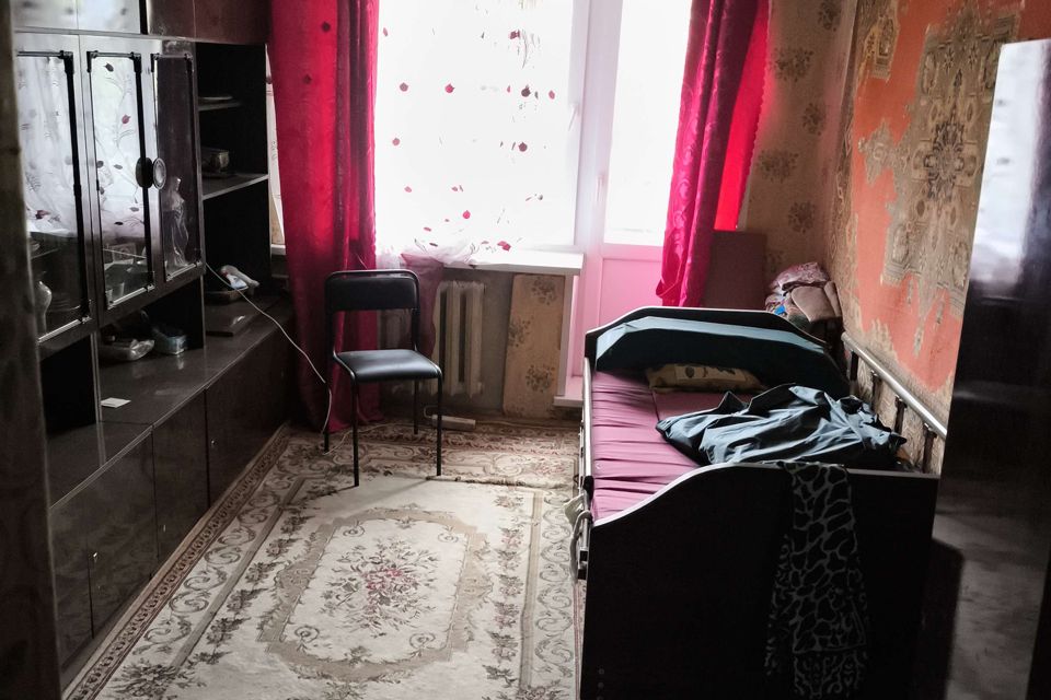 Продаётся 3-комнатная квартира, 51.5 м²