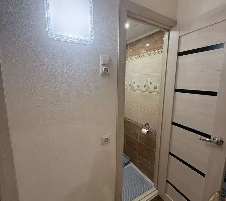 Продаётся 2-комнатная квартира, 52.5 м²
