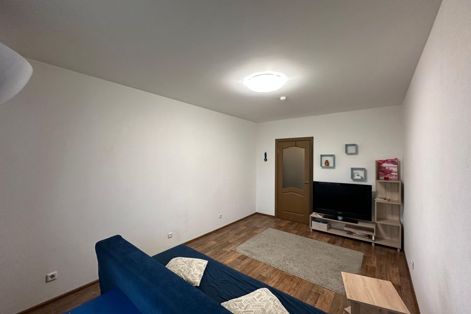 Продаётся 1-комнатная квартира, 35.9 м²