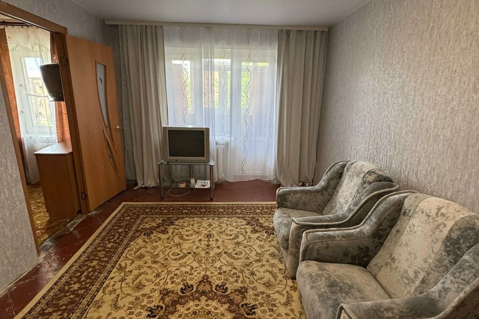 Продаётся 3-комнатная квартира, 56.7 м²