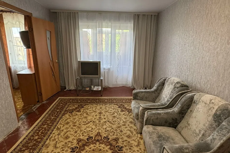 Продаётся 3-комнатная квартира, 56.7 м²