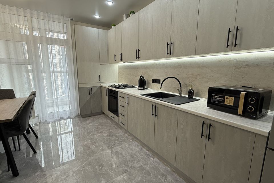Сдаётся 1-комнатная квартира, 38 м²