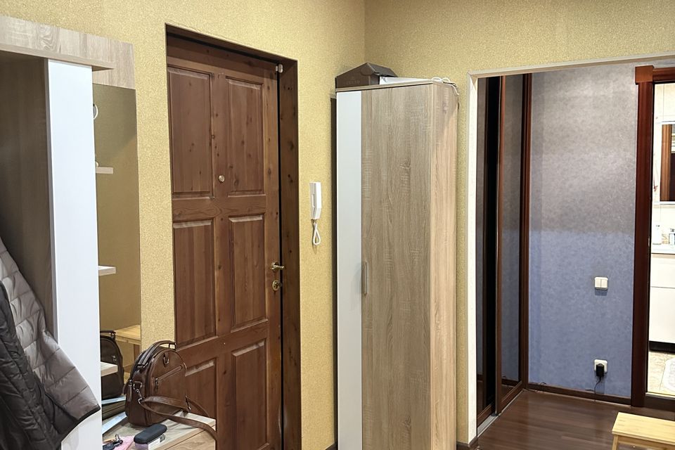 Продаётся 2-комнатная квартира, 56.6 м²