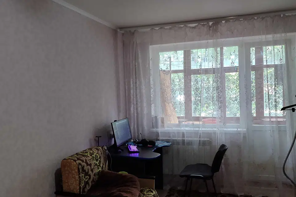 Продаётся 1-комнатная квартира, 32 м²