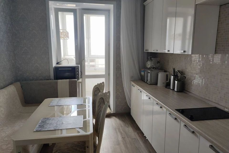 Продаётся 1-комнатная квартира, 47 м²