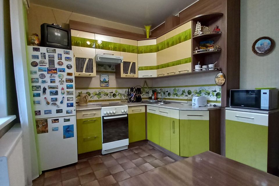 Продаётся 2-комнатная квартира, 56.3 м²