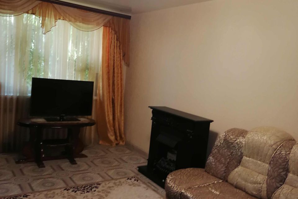 Продаётся 3-комнатная квартира, 61.3 м²