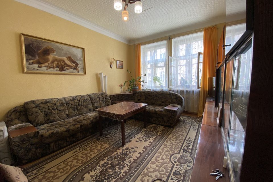 Продаётся 2-комнатная квартира, 43.3 м²