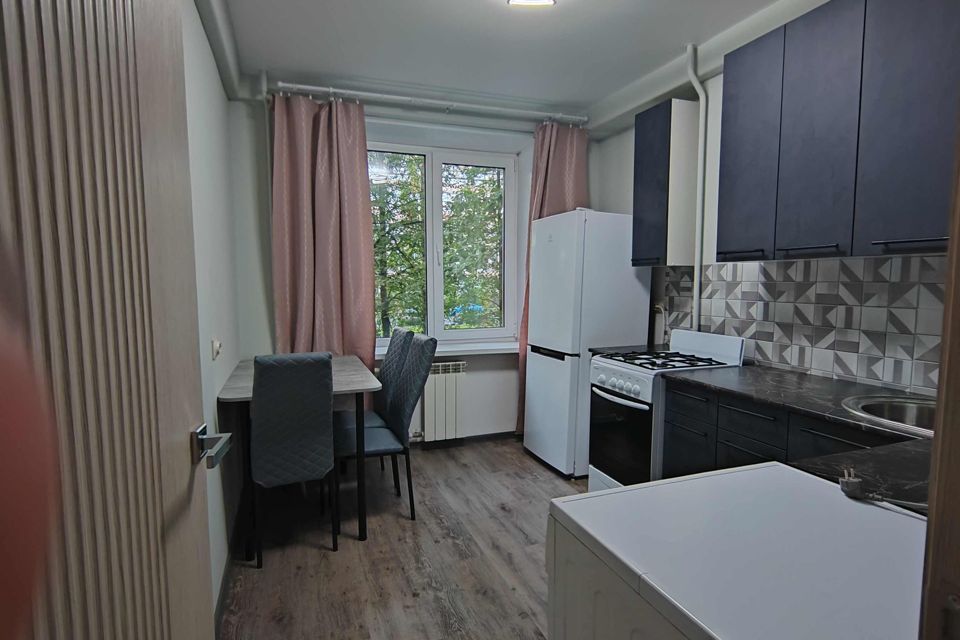 Сдаётся 2-комнатная квартира, 45.4 м²