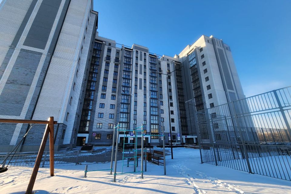 Продаётся 2-комнатная квартира, 63.3 м²