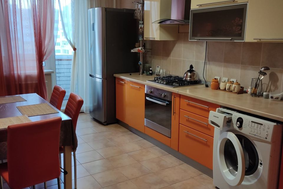 Продаётся 2-комнатная квартира, 58 м²