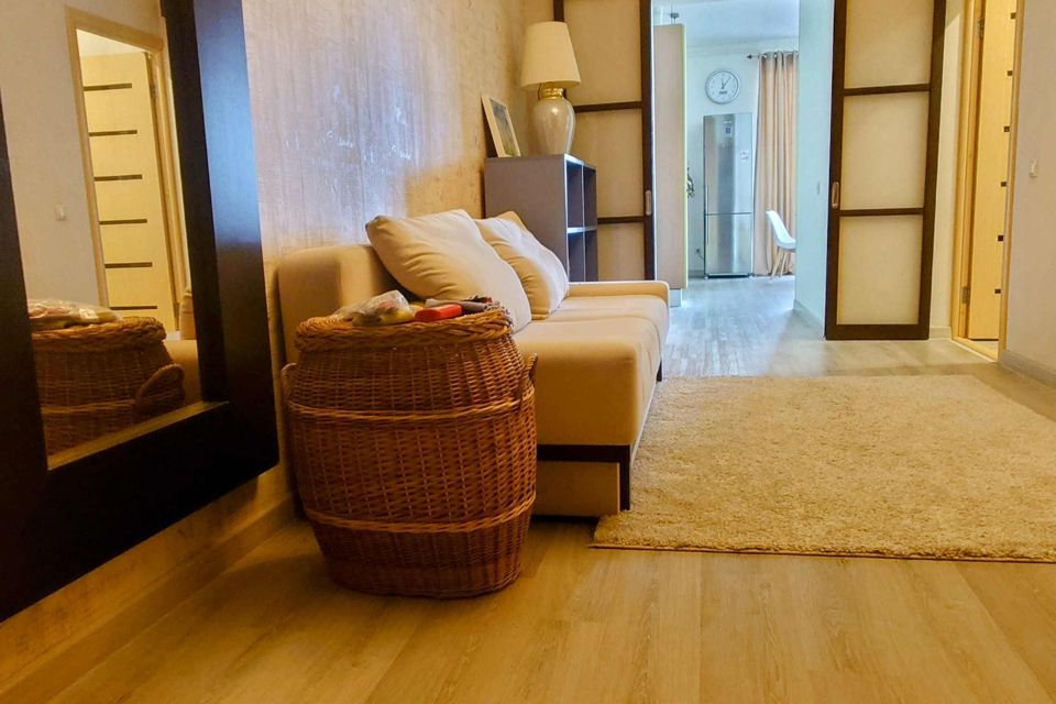 Сдаётся 1-комнатная квартира, 56.7 м²