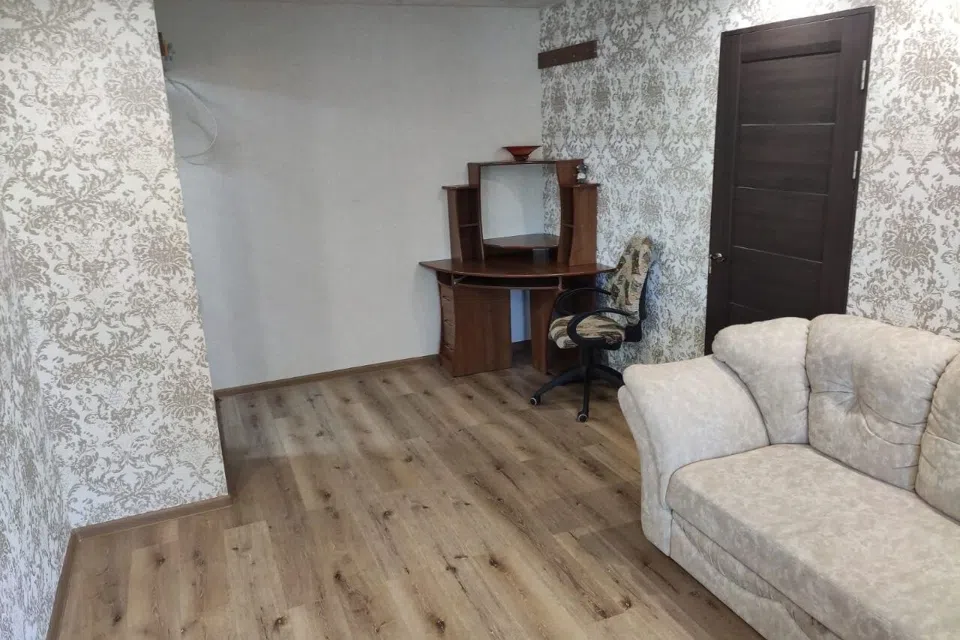 Продаётся 2-комнатная квартира, 43.2 м²