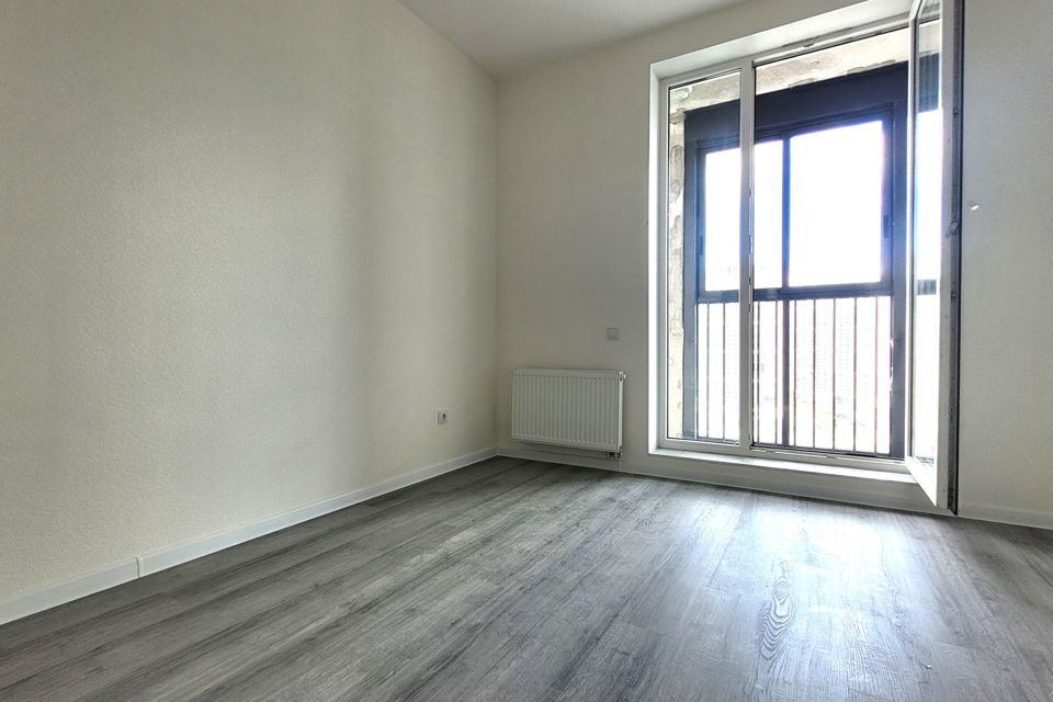 Продаётся 1-комнатная квартира, 35.7 м²