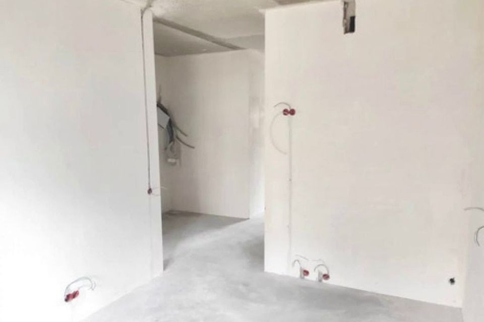 Продаётся 1-комнатная квартира, 37 м²