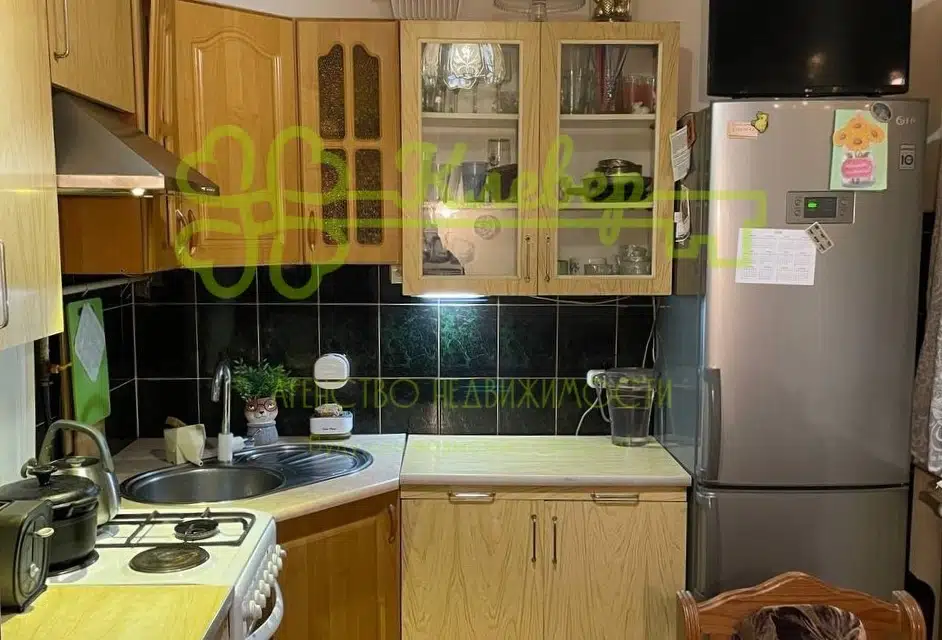 Продаётся 3-этажный дом, 237.7 м²