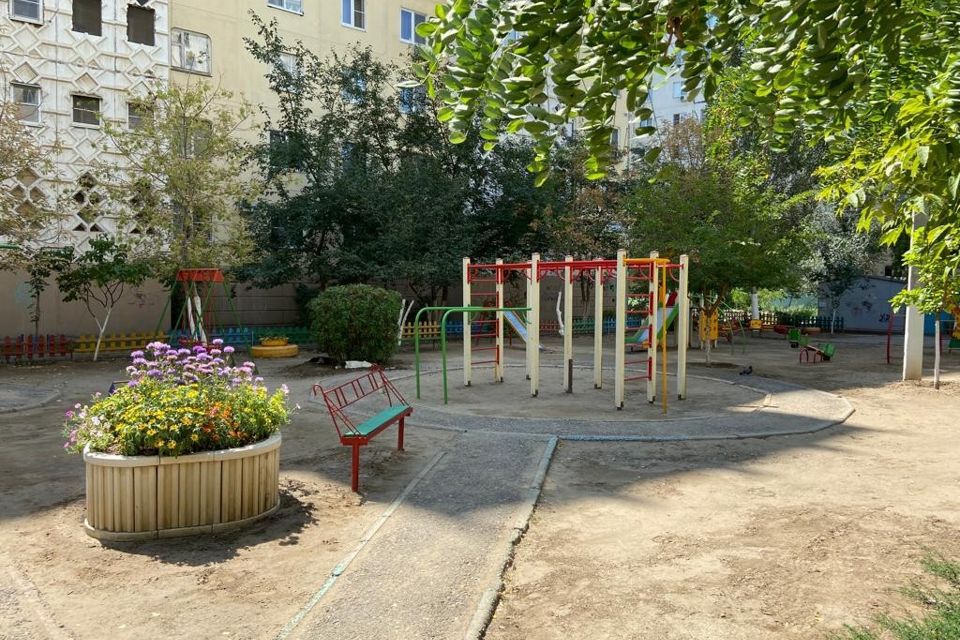 Продаётся 2-комнатная квартира, 64 м²