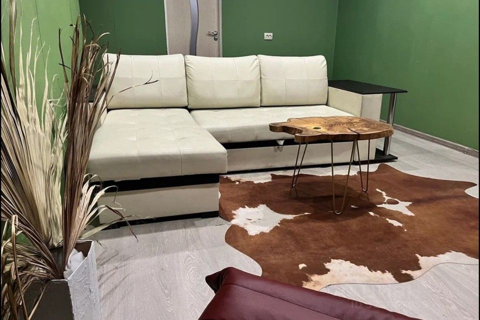 Продаётся 3-комнатная квартира, 63 м²