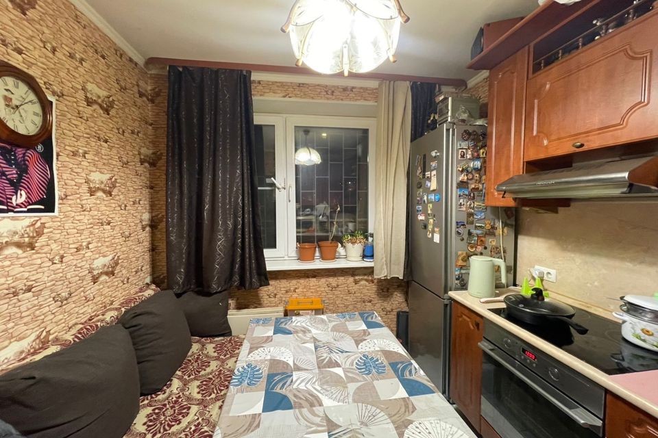 Продаётся 1-комнатная квартира, 38.8 м²