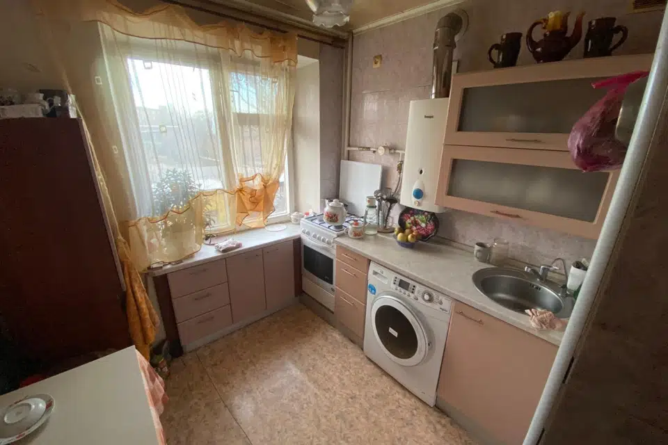 Продаётся 3-комнатная квартира, 51.2 м²