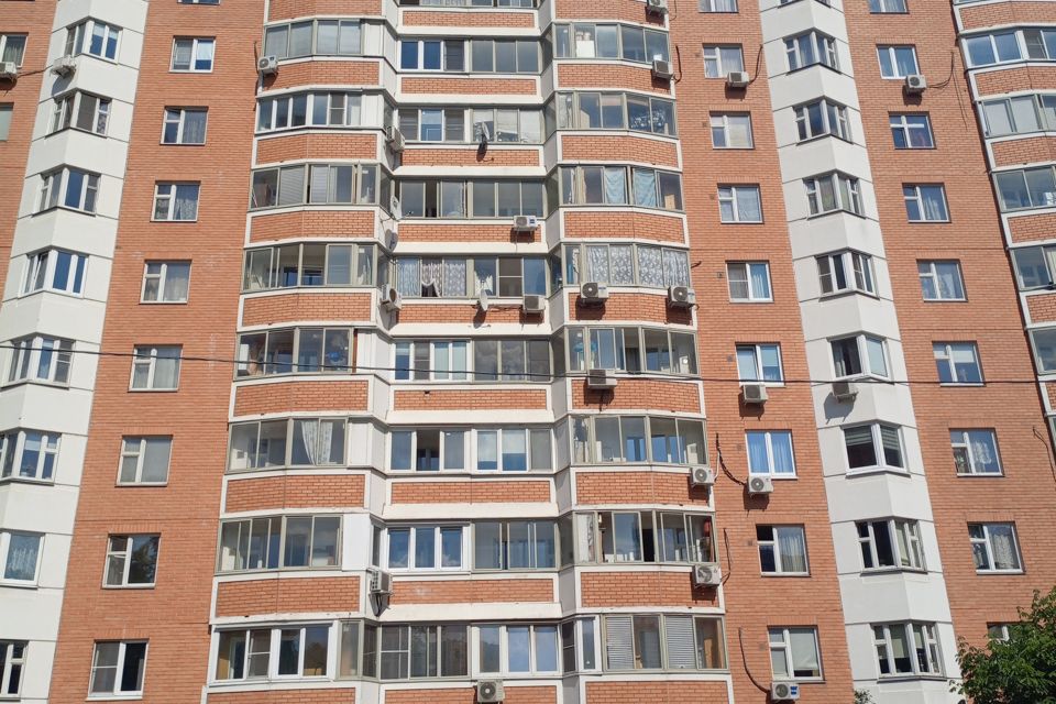 Продаётся 3-комнатная квартира, 76.4 м²