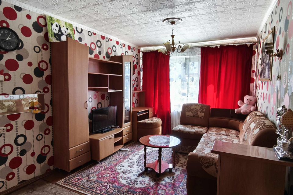 Продаётся 1-комнатная квартира, 35.7 м²