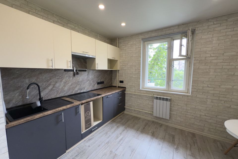 Продаётся 1-комнатная квартира, 38.7 м²