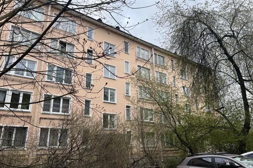 Продаётся 3-комнатная квартира, 41.7 м²