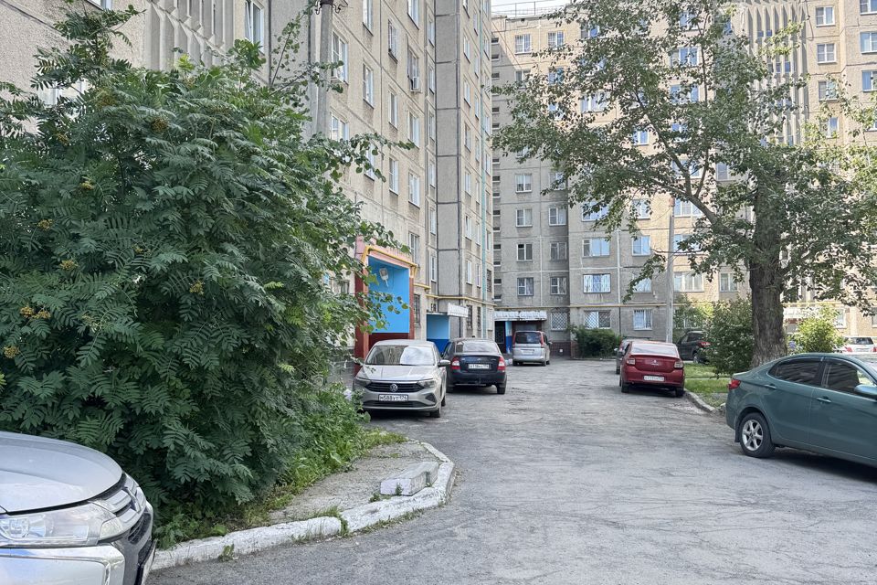 Продаётся 3-комнатная квартира, 64.8 м²