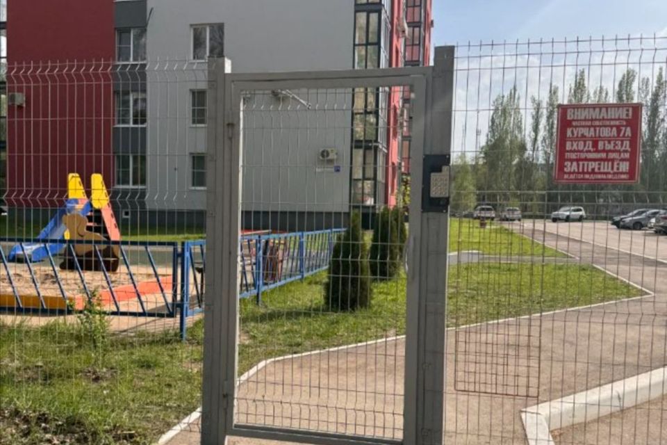 Продаётся 1-комнатная квартира, 44.37 м²