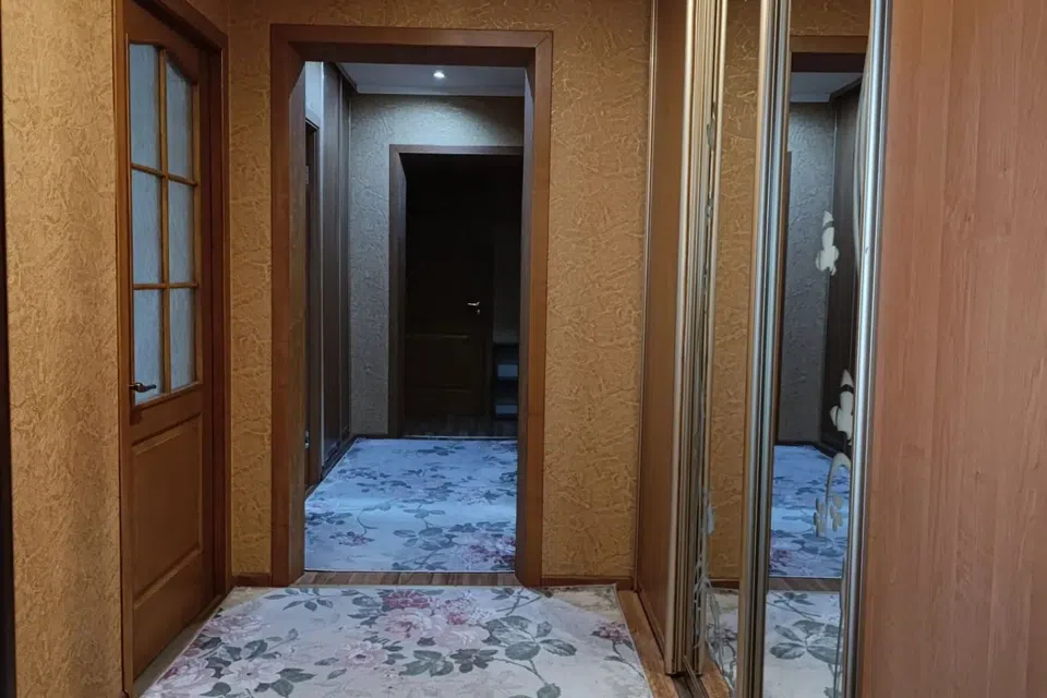 Продаётся 3-комнатная квартира, 71.1 м²