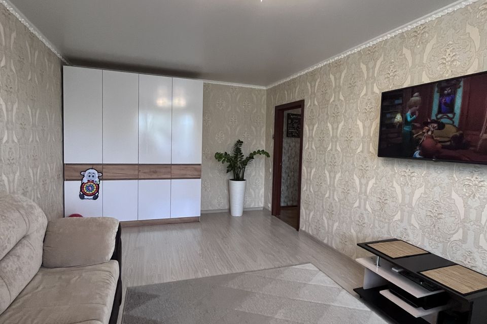 Продаётся 2-комнатная квартира, 53.3 м²