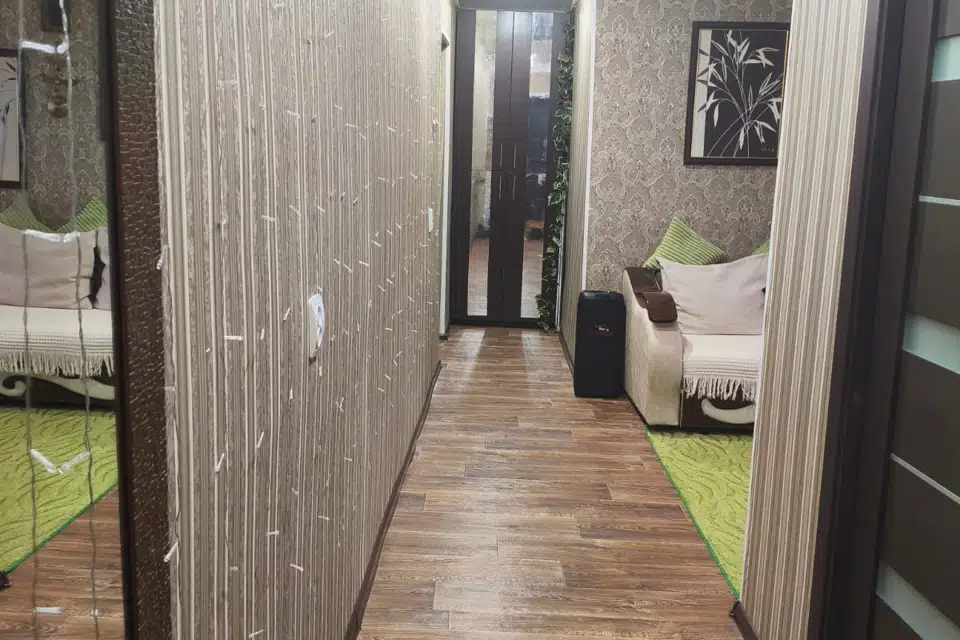 Продаётся 3-комнатная квартира, 55.9 м²