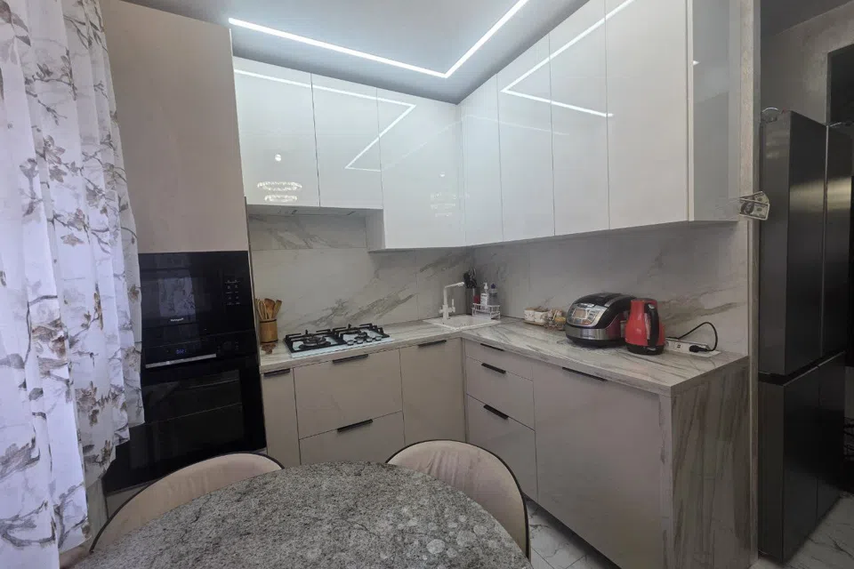 Продаётся 3-комнатная квартира, 75 м²