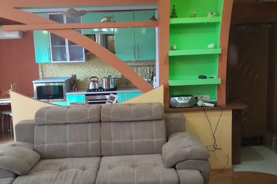 Продаётся 3-комнатная квартира, 60 м²