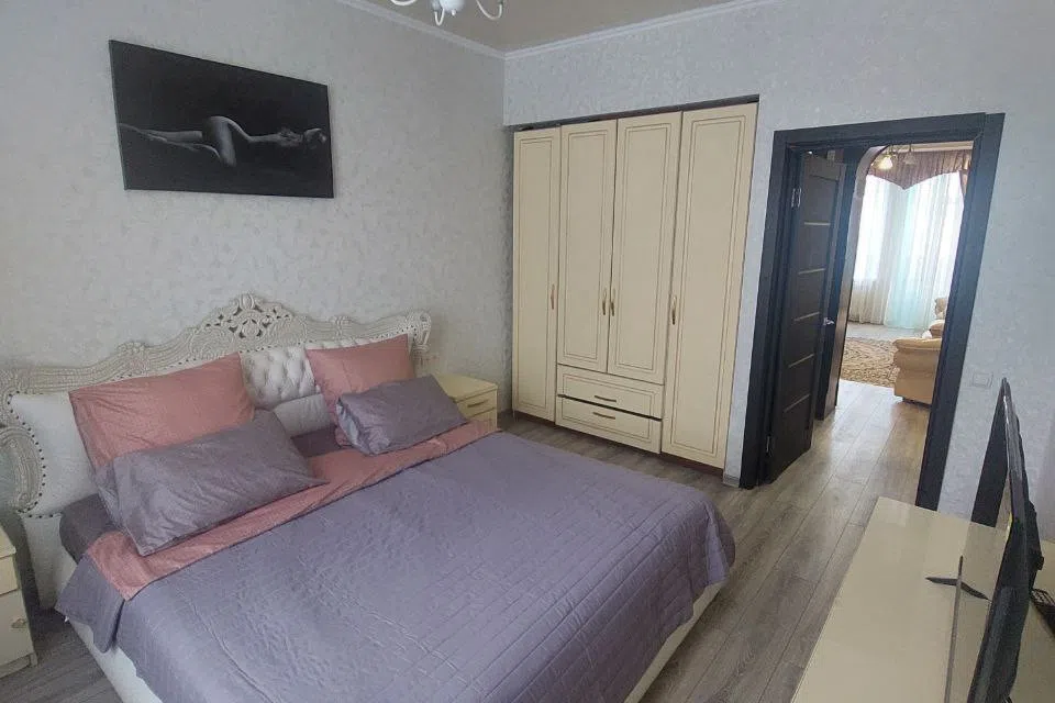 Продаётся 2-комнатная квартира, 56.4 м²