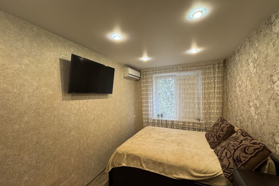 Продаётся 3-комнатная квартира, 57.2 м²