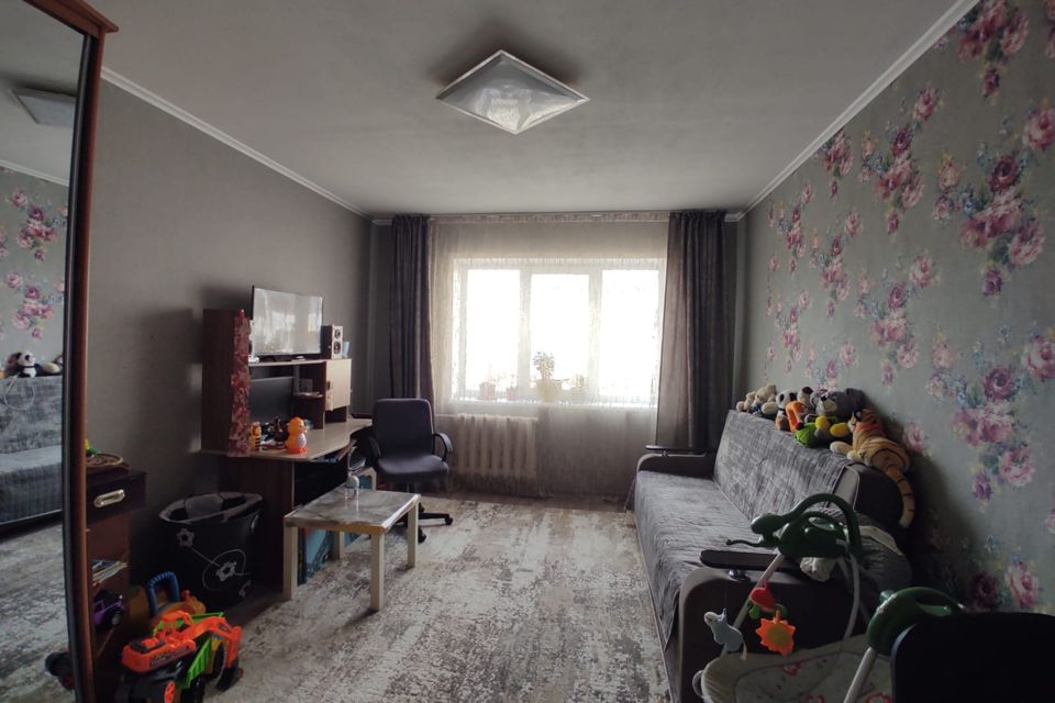 Продаётся 3-комнатная квартира, 61.2 м²