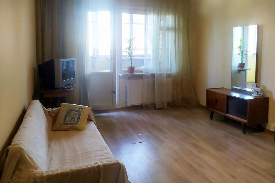 Продаётся 1-комнатная квартира, 39 м²