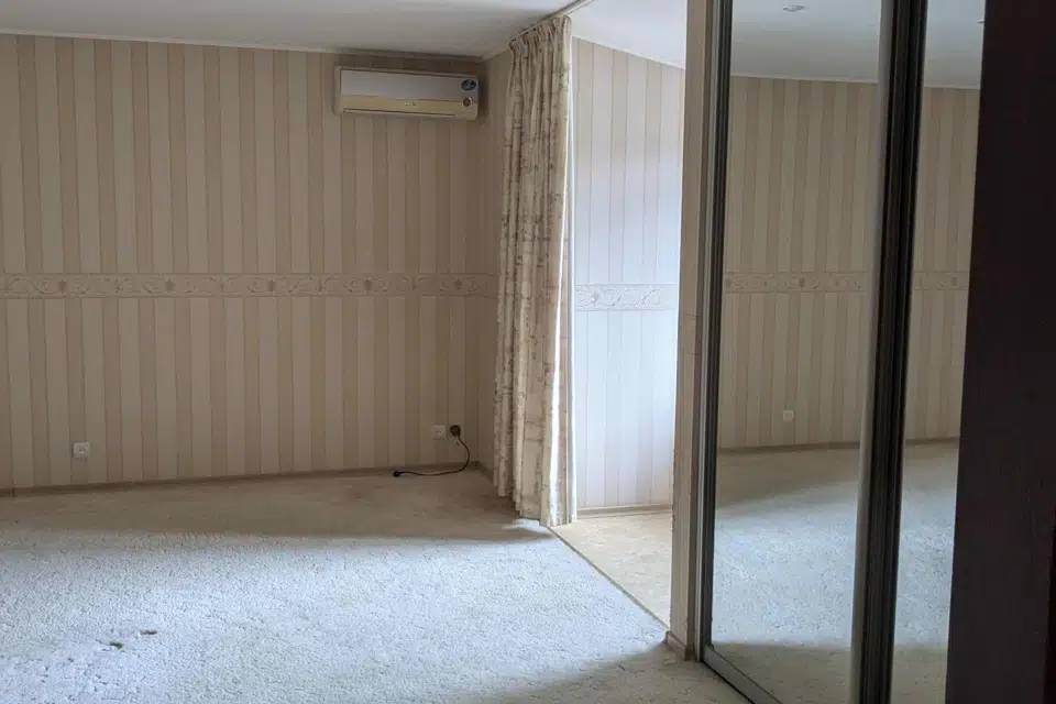 Продаётся 2-этажный дом, 270 м²